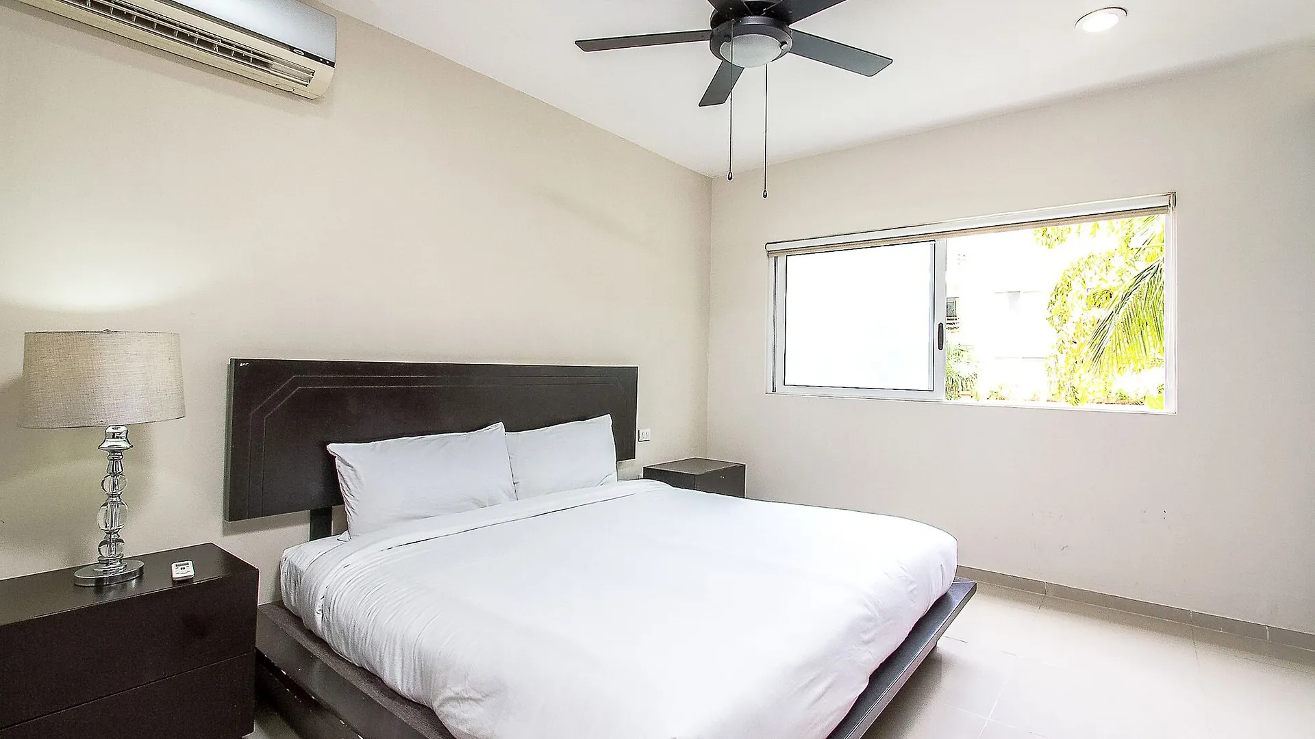 Sabbia Dowtown Condos By Mikitito Rentals Playa del Carmen Mexico