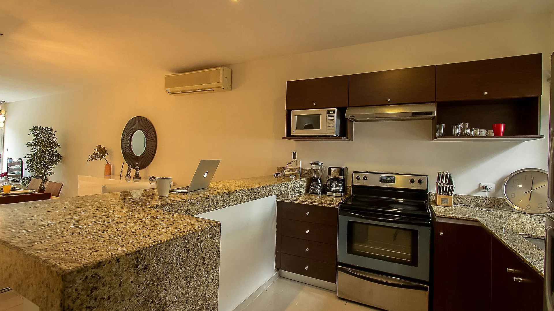Hotel Sabbia Dowtown Condos By Mikitito Rentals Playa del Carmen