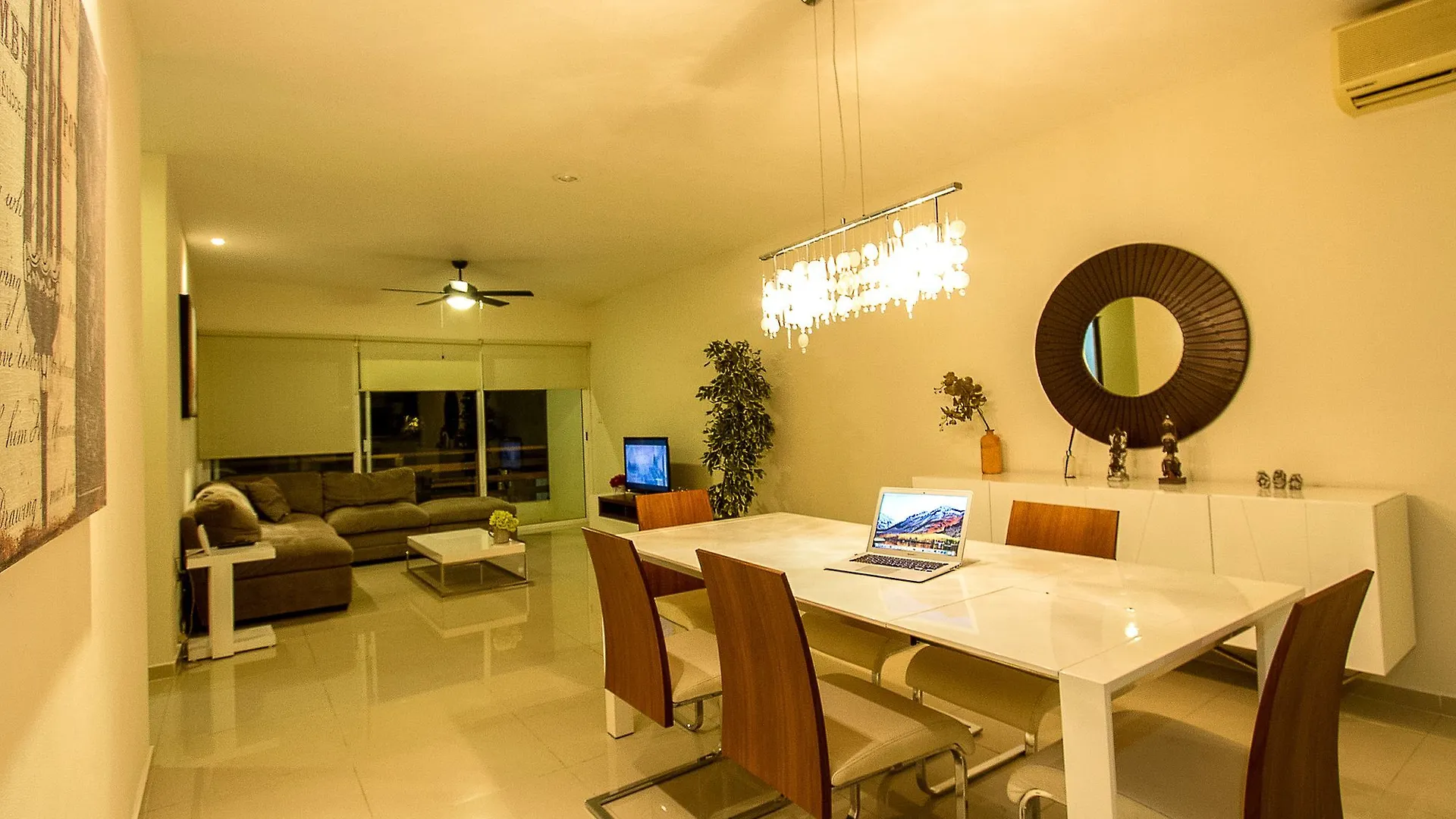 Hotel Sabbia Dowtown Condos By Mikitito Rentals Playa del Carmen Mexico