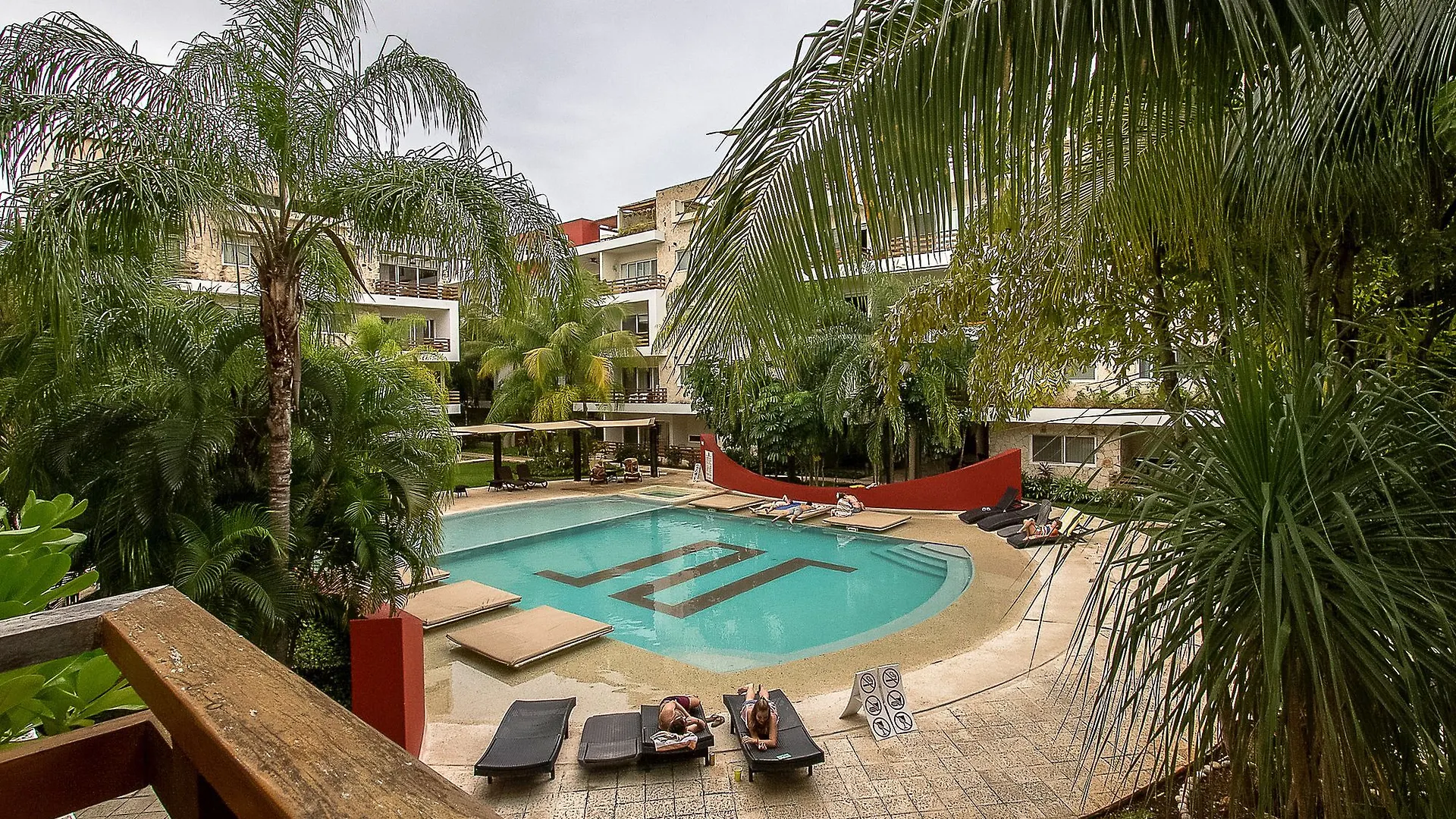 Sabbia Dowtown Condos By Mikitito Rentals Playa del Carmen Meksyk